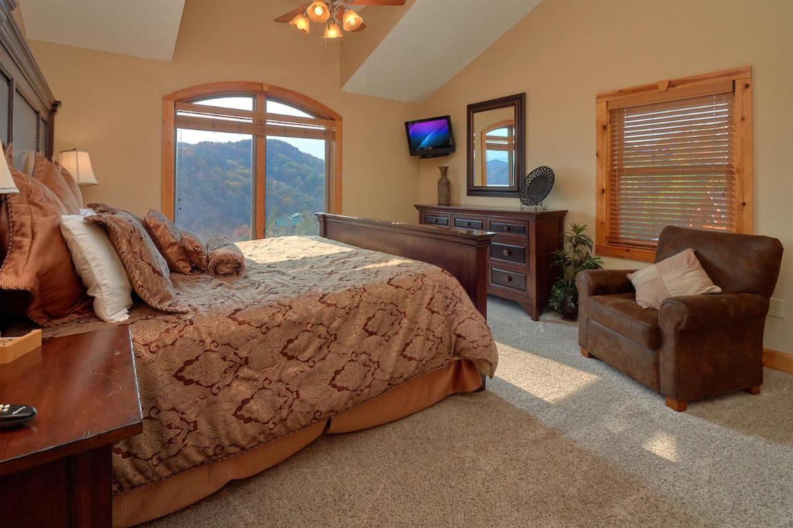 Journey'S End, 5 Bedrooms, Sleeps 12, Private Outdoor Pool, Theater, Sauna Sevierville Εξωτερικό φωτογραφία