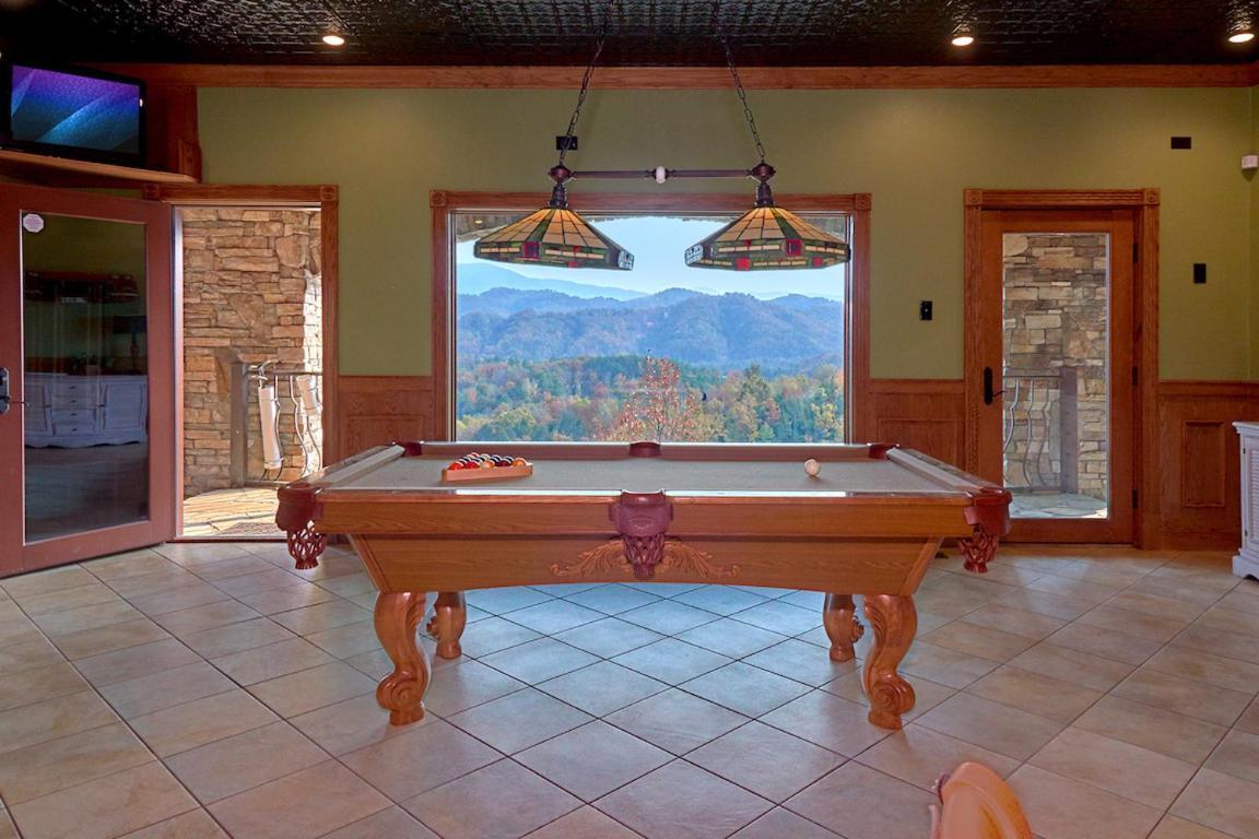 Journey'S End, 5 Bedrooms, Sleeps 12, Private Outdoor Pool, Theater, Sauna Sevierville Εξωτερικό φωτογραφία
