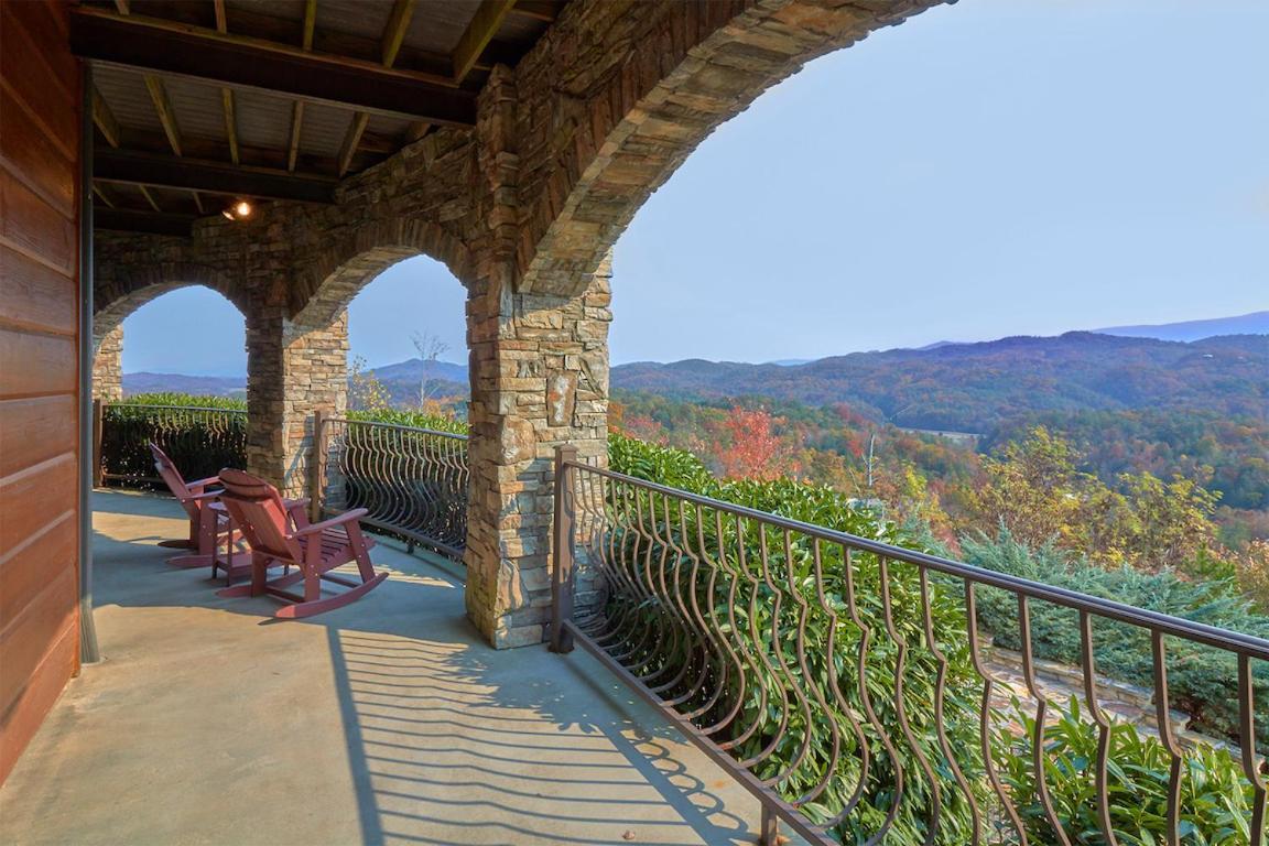 Journey'S End, 5 Bedrooms, Sleeps 12, Private Outdoor Pool, Theater, Sauna Sevierville Εξωτερικό φωτογραφία
