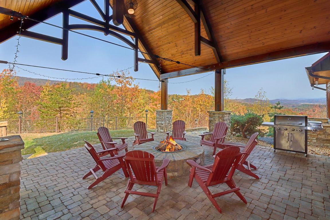 Journey'S End, 5 Bedrooms, Sleeps 12, Private Outdoor Pool, Theater, Sauna Sevierville Εξωτερικό φωτογραφία